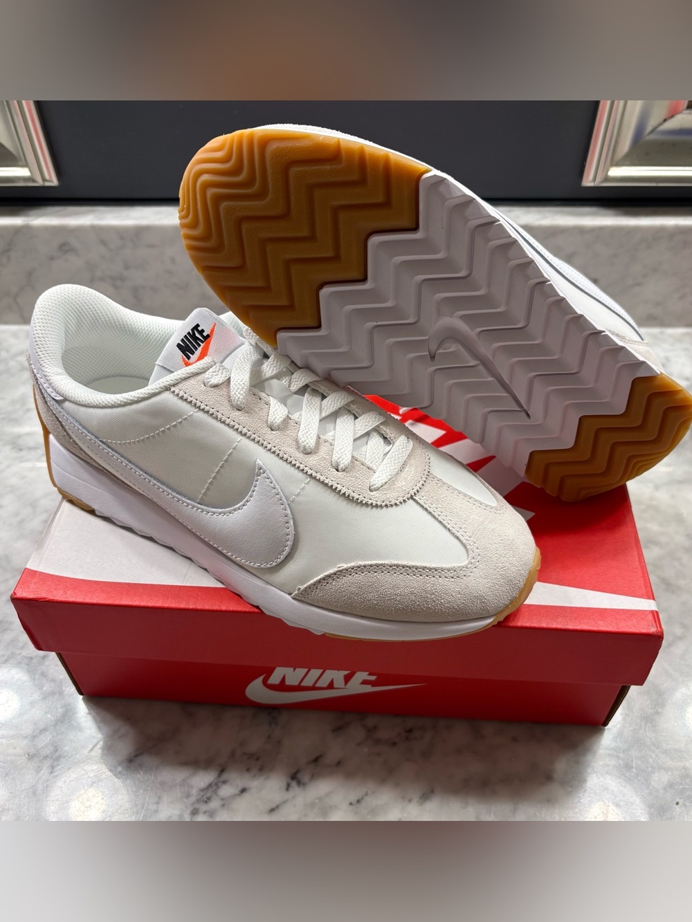 Nike Pacific White Gum Sneakers Retro OG HM4771-103 Women's Size 8 Shoe